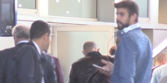 Video: Dikecam Fans, Ini Reaksi Pique Video: Dikecam Fans, Ini Reaksi Pique