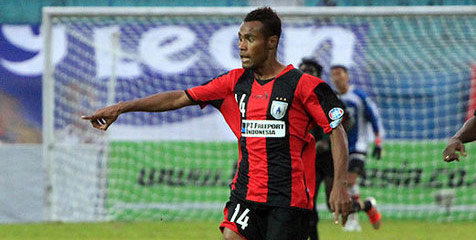 Hukuman Usai, Persipura Pastikan Ruben Sanadi Tampil Hukuman Usai, Persipura Pastikan Ruben Sanadi Tampil