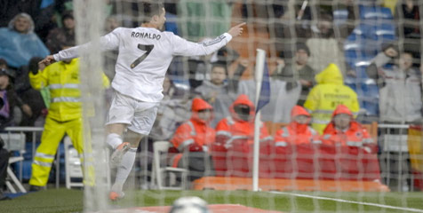 Gelontoran Gol Ronaldo ke Gawang Rayo Gelontoran Gol Ronaldo ke Gawang Rayo