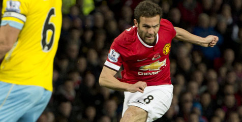 Van Gaal Tak Ragu Puji Kontribusi Juan Mata Van Gaal Tak Ragu Puji Kontribusi Juan Mata