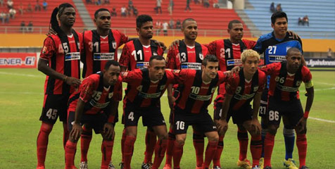 Senin, Rombongan Persipura Pulang ke Jayapura Senin, Rombongan Persipura Pulang ke Jayapura