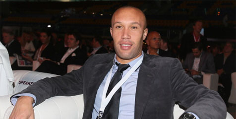 Silvestre Yakin MU & Arsenal Tembus Big Four Silvestre Yakin MU & Arsenal Tembus Big Four