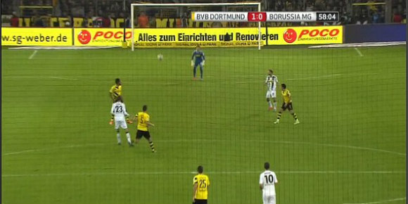 Inikah Gol Bunuh Diri Paling Jauh Dalam Sepakbola? Inikah Gol Bunuh Diri Paling Jauh Dalam Sepakbola?