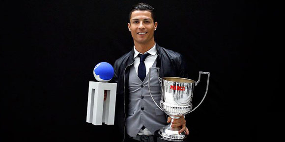Galeri: Ronaldo Raih Dua Awards (Lagi)
