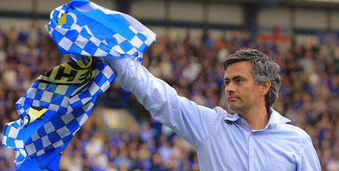 Chelsea 2005/06 dan City 2011/12 Lebih Kencang