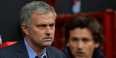 Mourinho Sebut Buku Otobiografi Suarez Sampah Mourinho Sebut Buku Otobiografi Suarez Sampah