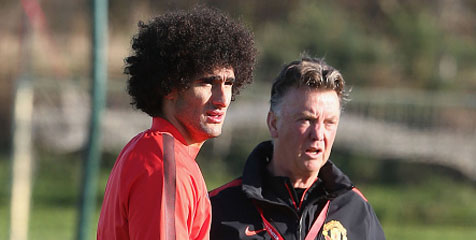 Fellaini: Van Gaal Ubah Gaya Manchester United