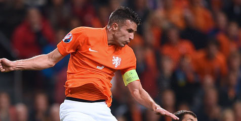 Van Persie Tak Cukup Fit Lawan Meksiko Van Persie Tak Cukup Fit Lawan Meksiko