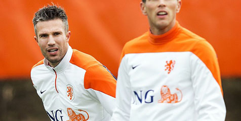 Selamatkan Hiddink, Van Persie Ingin Belanda Menang Selamatkan Hiddink, Van Persie Ingin Belanda Menang
