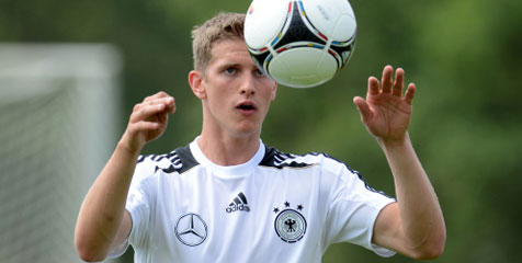 Khedira Gagal, Arsenal Kembali Lirik Bender Khedira Gagal, Arsenal Kembali Lirik Bender