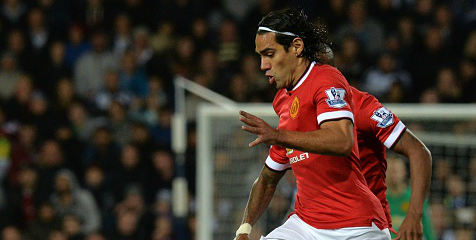 'Cara Falcao Cari Posisi Luar Biasa' 'Cara Falcao Cari Posisi Luar Biasa'