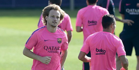 Rakitic Target Sapu Bersih Semua Trofi Rakitic Target Sapu Bersih Semua Trofi