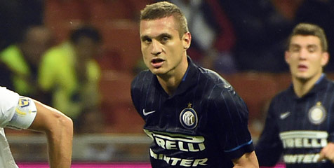 United Dapat Izin Buru Vidic United Dapat Izin Buru Vidic