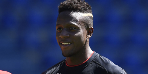 Collymore Sarankan Liverpool Pulangkan Origi Collymore Sarankan Liverpool Pulangkan Origi