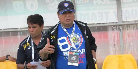 Suharno Bocorkan Kriteria Amunisi Anyar Arema Suharno Bocorkan Kriteria Amunisi Anyar Arema