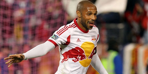 Thierry Henry Berlabuh di PSG? Thierry Henry Berlabuh di PSG?