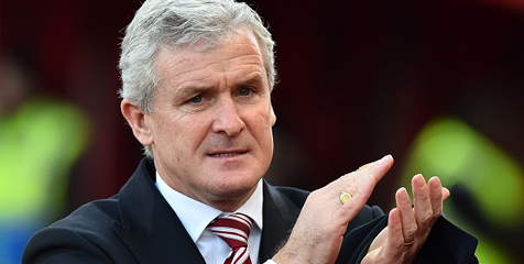 Tekuk Arsenal, Hughes Sebut Stoke Sempurna Tekuk Arsenal, Hughes Sebut Stoke Sempurna