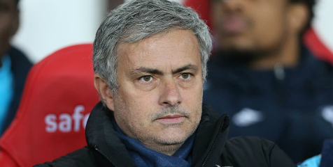 Gullit: Mourinho Butuh Rencana B Gullit: Mourinho Butuh Rencana B