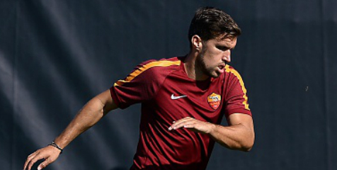 Chelsea Siap Jegal United di Balapan Strootman