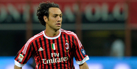 Nesta Ingin Latih AC Milan Nesta Ingin Latih AC Milan