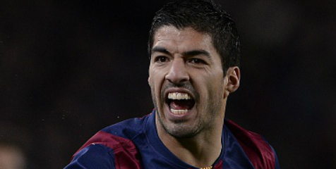 Cetak Gol di Camp Nou, Suarez Hampir Diusir Wasit Cetak Gol di Camp Nou, Suarez Hampir Diusir Wasit