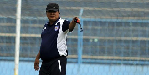 Suharno Terus Poles Fisik Penggawa Arema Suharno Terus Poles Fisik Penggawa Arema