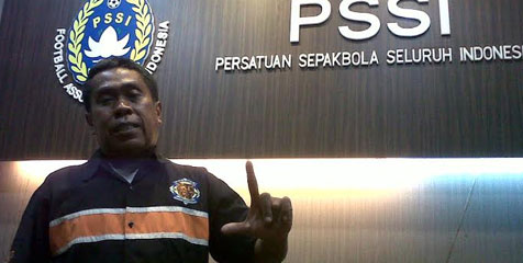 Jakmania Ingatkan Suporter Tak Terpancing Pembekuan PSSI Jakmania Ingatkan Suporter Tak Terpancing Pembekuan PSSI