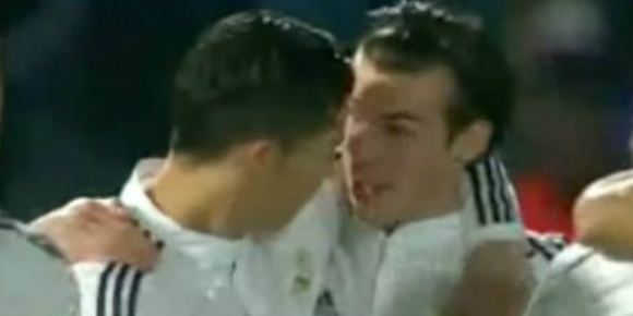 Video: Cetak Gol, Ronaldo Akrabi Bale Video: Cetak Gol, Ronaldo Akrabi Bale