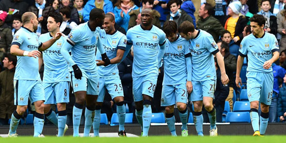 Serba Hitam, Penggawa The Citizens Ajak WAGs Cantik Berpesta Serba Hitam, Penggawa The Citizens Ajak WAGs Cantik Berpesta