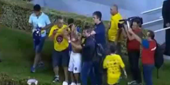 Puaskan Fans, Neymar Rela Telanjang