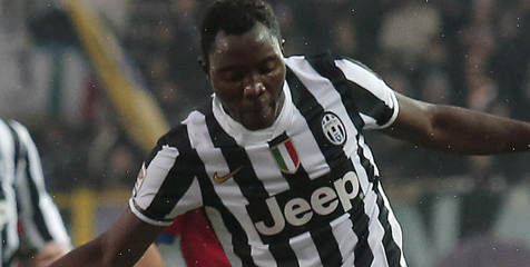 Chelsea Ingin Rebut Kwadwo Asamoah dari Juve
