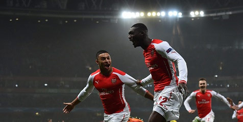 Arsenal Bakal Tawarkan Sanogo ke Inter Milan Arsenal Bakal Tawarkan Sanogo ke Inter Milan