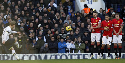 Review: Laju Man United Tertahan di White Hart Lane Review: Laju Man United Tertahan di White Hart Lane