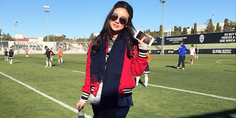 Valencia Bungkam Madrid, Gadis Jelita Ini Jadi Sensasi di Spanyol Valencia Bungkam Madrid, Gadis Jelita Ini Jadi Sensasi di Spanyol