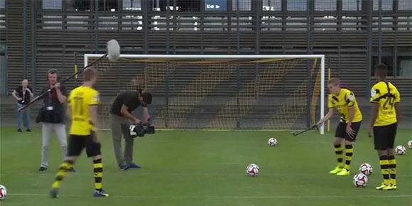Reus dan Schweinsteiger Tiru Aksi Free Kick CR7 Reus dan Schweinsteiger Tiru Aksi Free Kick CR7