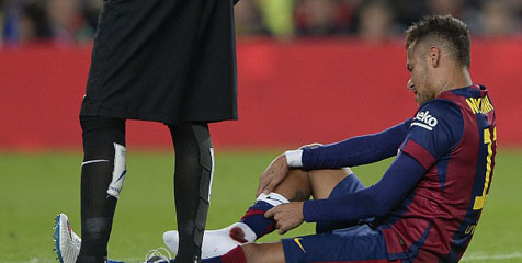 Enrique Komentari Tekel Horor pada Neymar Enrique Komentari Tekel Horor pada Neymar