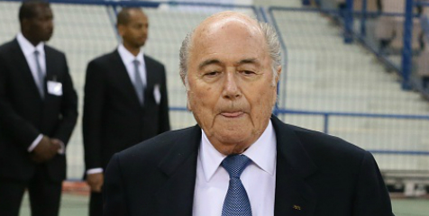 Blatter: Barca Harus Belajar Caranya Kalah Blatter: Barca Harus Belajar Caranya Kalah