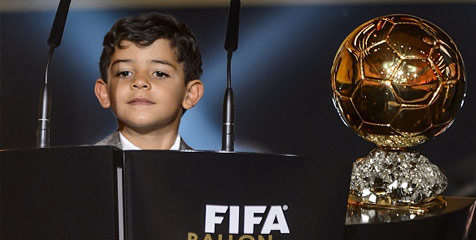 Ronaldo: Anak Saya Akan Menangkan Ballon d'Or Ronaldo: Anak Saya Akan Menangkan Ballon d'Or