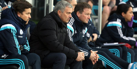 Mourinho: Chelsea Ingin Buat Sejarah Dengan Raih Gelar Mourinho: Chelsea Ingin Buat Sejarah Dengan Raih Gelar