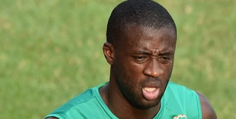 PSG Tunggu Lampu Hijau Yaya Toure PSG Tunggu Lampu Hijau Yaya Toure