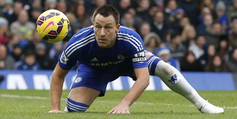 Terry: Hajar Swansea, Tenaga Saya Cuma Habis untuk Tepuk Tangan Terry: Hajar Swansea, Tenaga Saya Cuma Habis untuk Tepuk Tangan