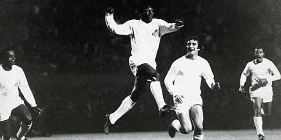Gol Terbaik Pele Dibuat Versi 3D Gol Terbaik Pele Dibuat Versi 3D