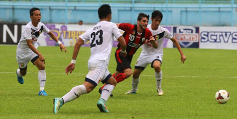 Pelatih Mitra Kukar: Ini Hasil Terjelek Dalam Karir Saya Pelatih Mitra Kukar: Ini Hasil Terjelek Dalam Karir Saya