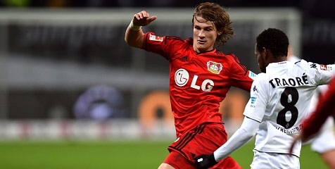 Roma Resmi Jual Jedvaj ke Leverkusen Roma Resmi Jual Jedvaj ke Leverkusen