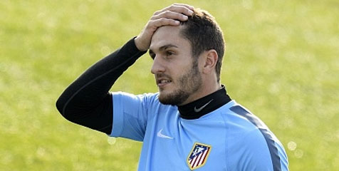 Koke: Juanfran Bilang Barca Tak Pantas Dapat Penalti Koke: Juanfran Bilang Barca Tak Pantas Dapat Penalti