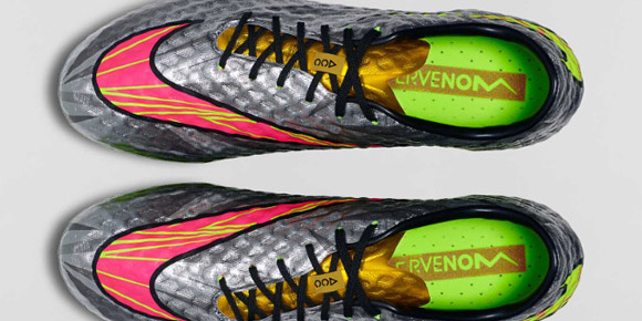 Neymar Dapat Sepatu 'Berlian' Anyar dari Nike Neymar Dapat Sepatu 'Berlian' Anyar dari Nike