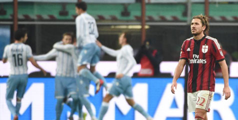 Review: 10 Pemain Lazio Tendang Milan Review: 10 Pemain Lazio Tendang Milan