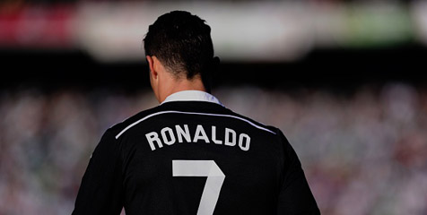 Mustafi: Ronaldo Tunjukkan Ekspresi Frustrasi Mustafi: Ronaldo Tunjukkan Ekspresi Frustrasi
