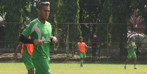 Persebaya Pulangkan Bala dan Bello Persebaya Pulangkan Bala dan Bello