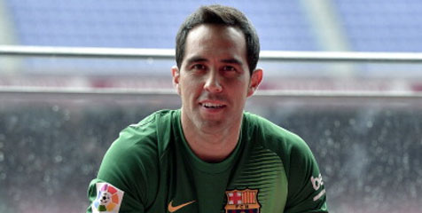 Kokoh di Barca, Claudio Bravo Terbaik La Liga Kokoh di Barca, Claudio Bravo Terbaik La Liga